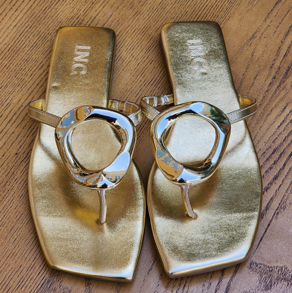 INC International Concepts Women's Yadira Open-Toe Flat Gold Sandals Size 7.5 - Picture 9 of 13